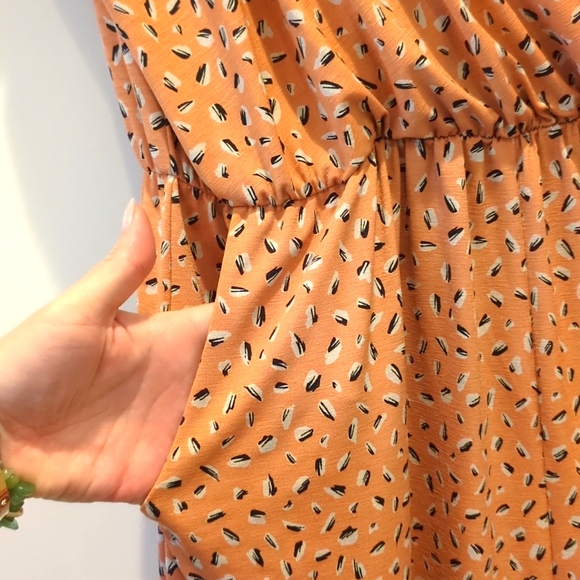 Women's Orange Patterned Romper with Pockets! - Picture 3 of 6